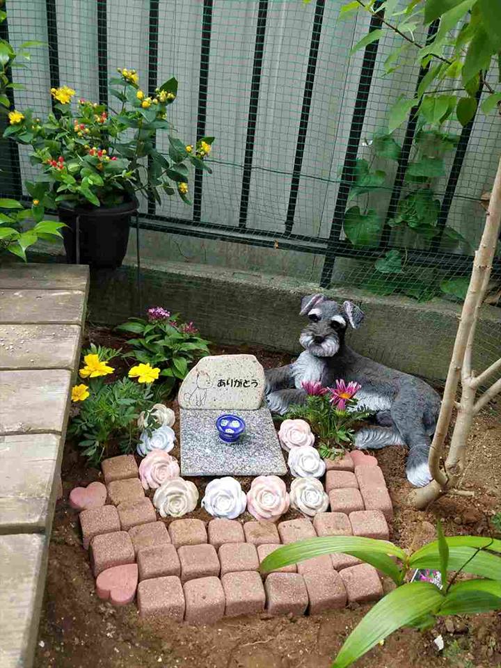 犬の墓石写真